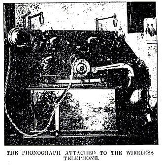 Phonograph connected to the wireless telephone